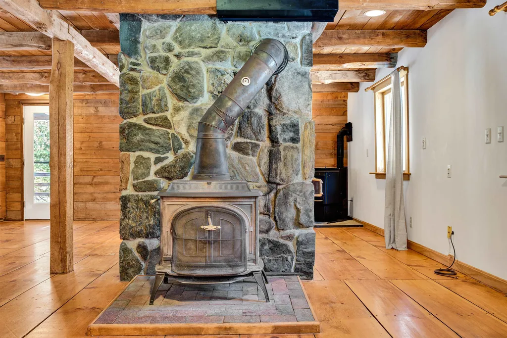 145 Ruddsboro Road Hanover NH 03750