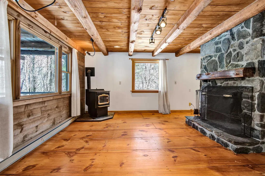 145 Ruddsboro Road Hanover NH 03750