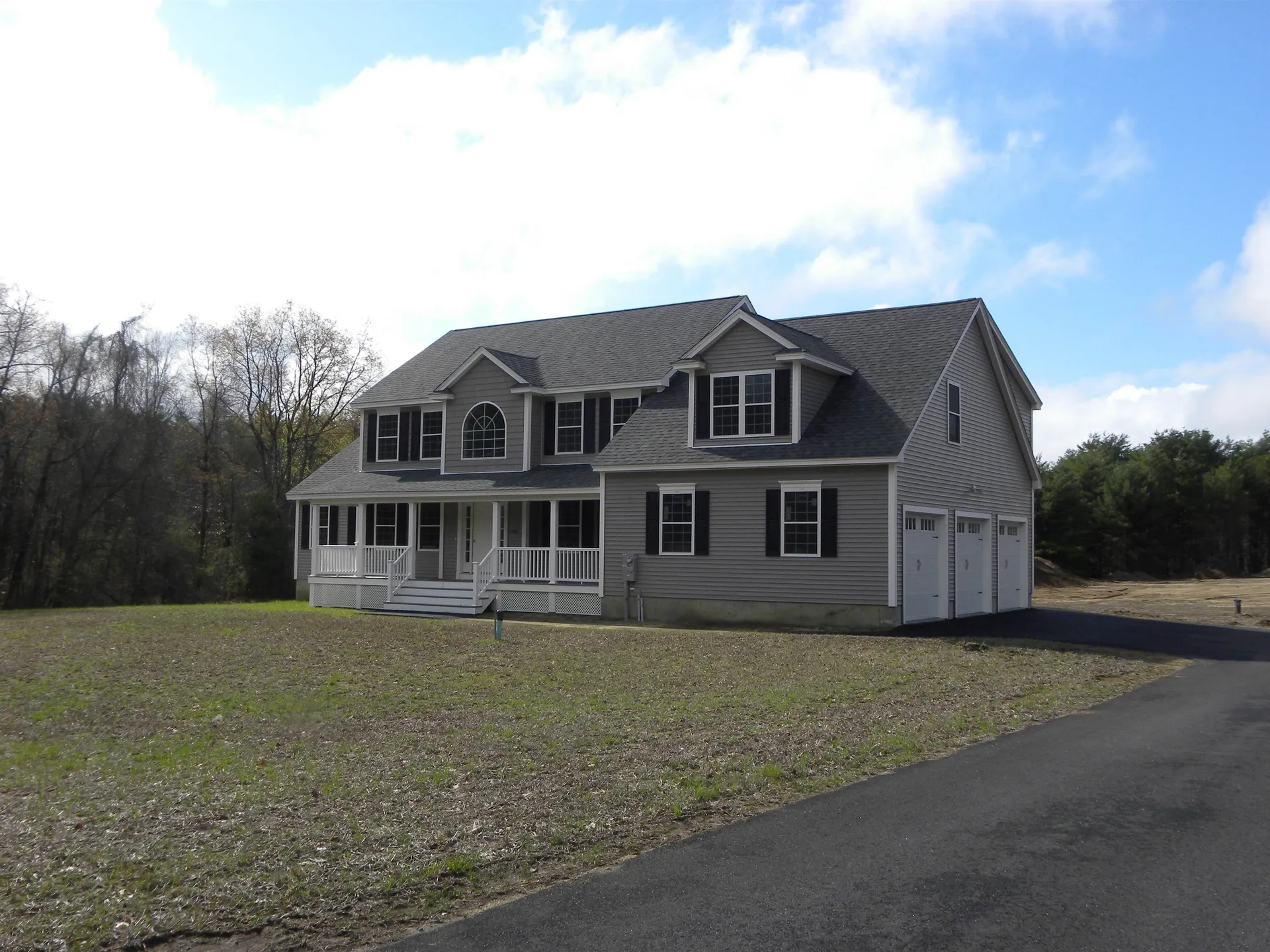 606 Raymond Road Chester NH 03036