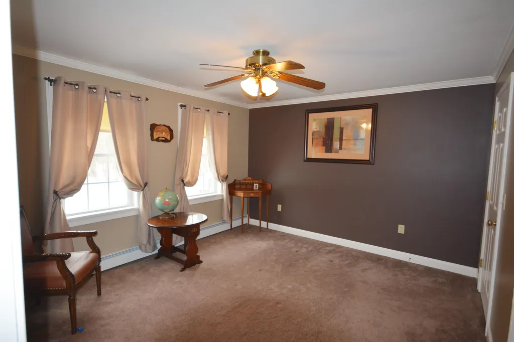 40 Center Road Chichester NH 03258