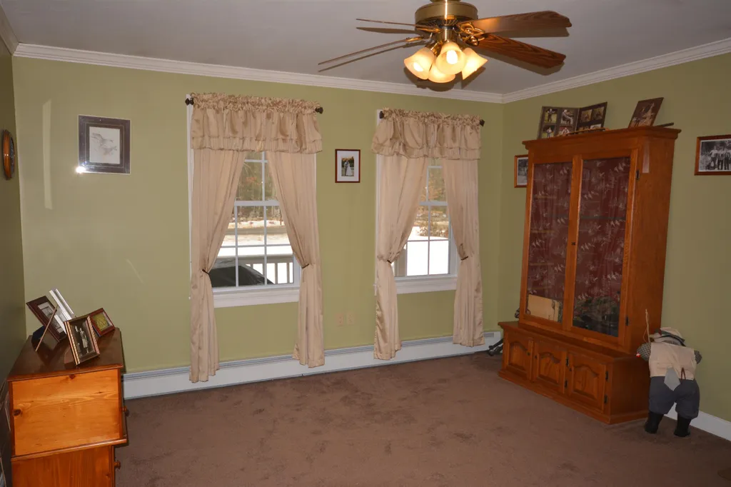 40 Center Road Chichester NH 03258