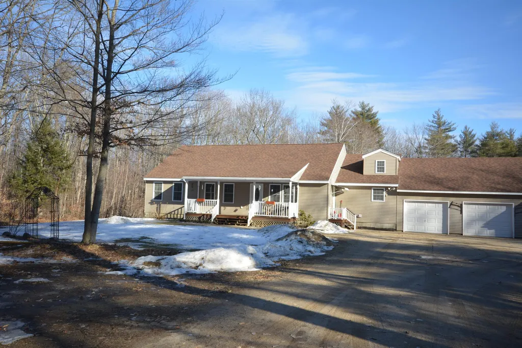 40 Center Road Chichester NH 03258