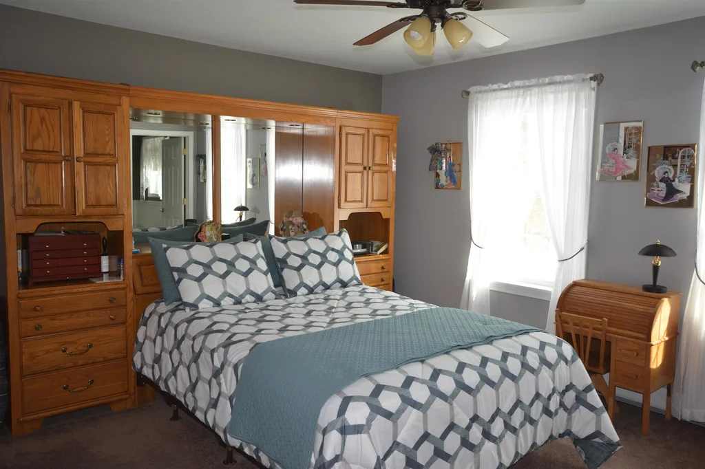 40 Center Road Chichester NH 03258