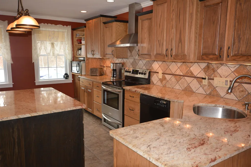 40 Center Road Chichester NH 03258