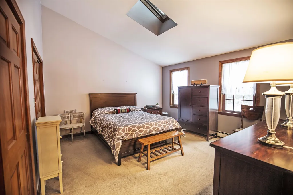 21 Hawthorne Drive Fremont NH 03044