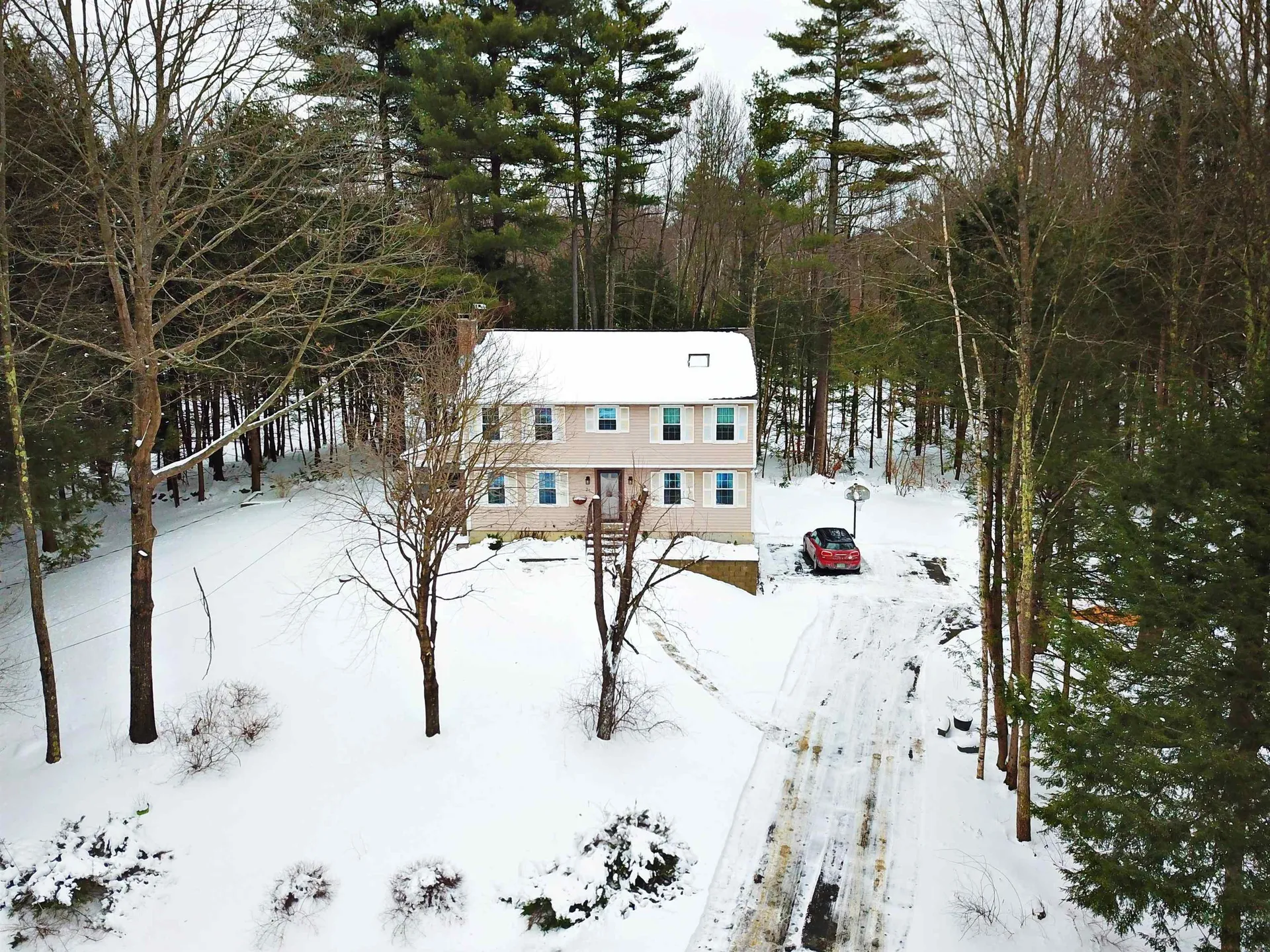 21 Hawthorne Drive Fremont NH 03044