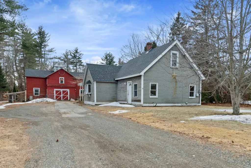 14 Marshall Road Kingston NH 03848