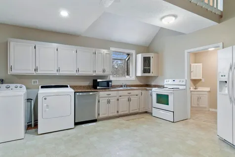 14 Marshall Road Kingston NH 03848