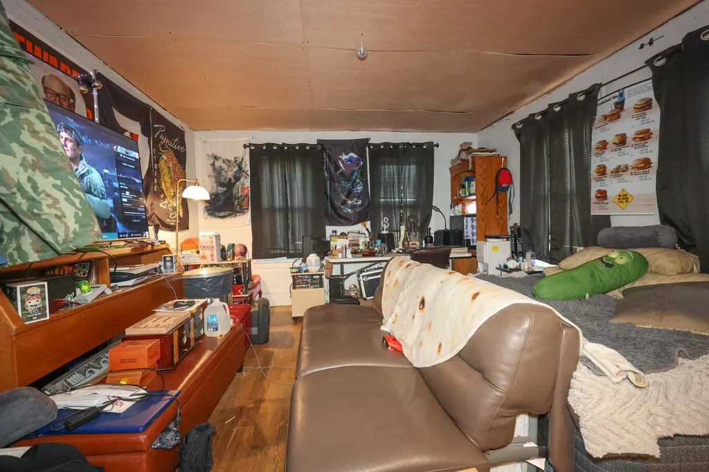 241 Nashua Street Milford NH 03055