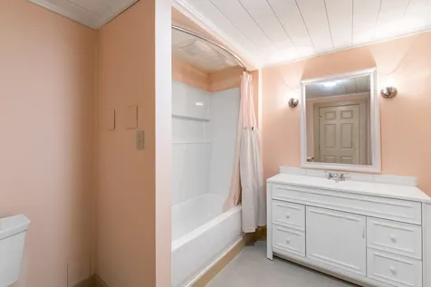 504 Old Post Road Newbury NH 03255