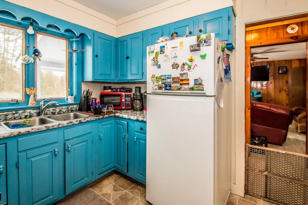 282 Jefferson Road Whitefield NH 03598