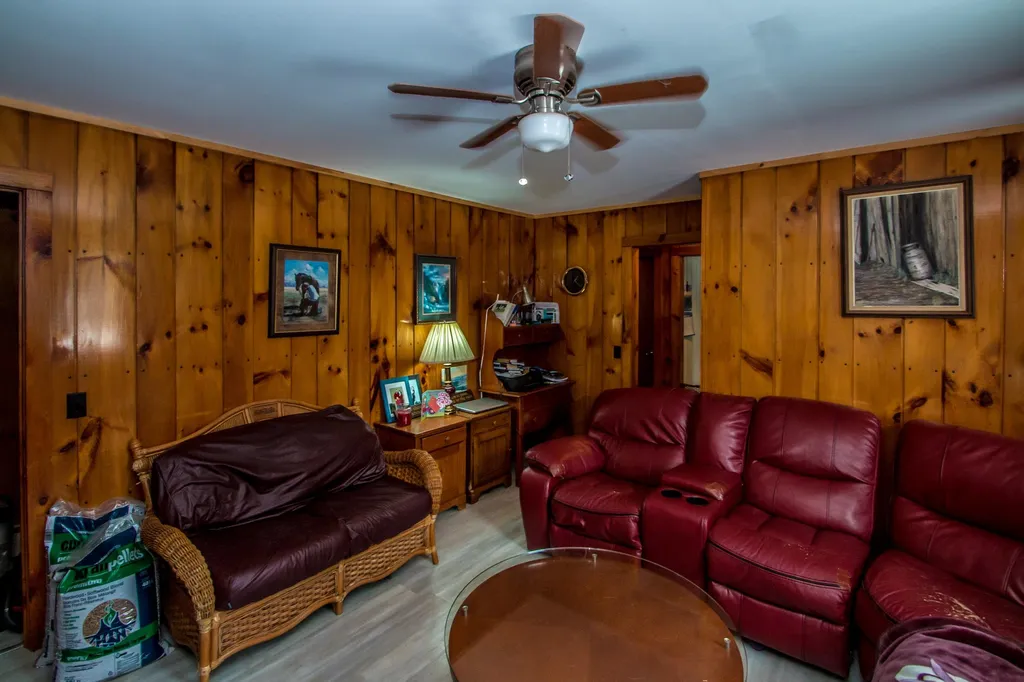 282 Jefferson Road Whitefield NH 03598