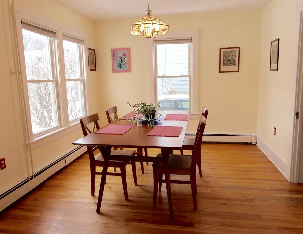 35 University Terrace Burlington VT 05401