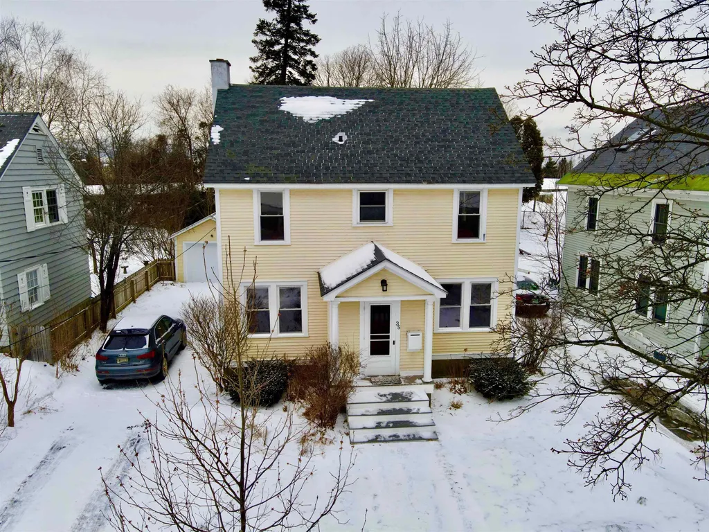 35 University Terrace Burlington VT 05401