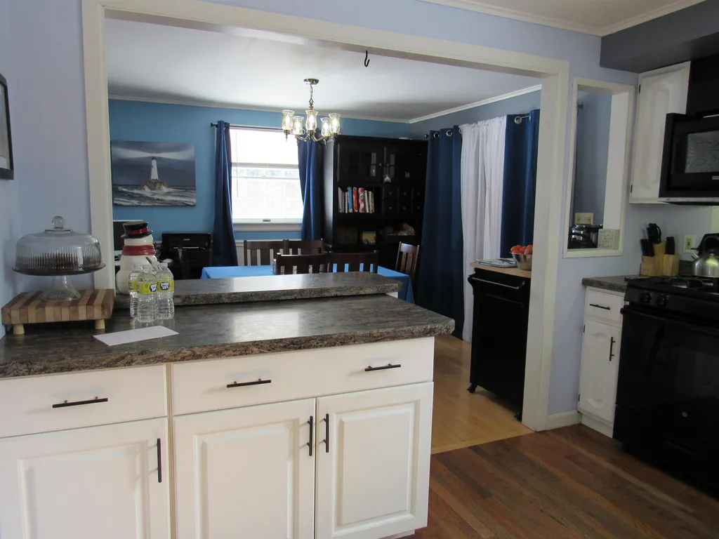 83 Evans Street Gorham NH 03581