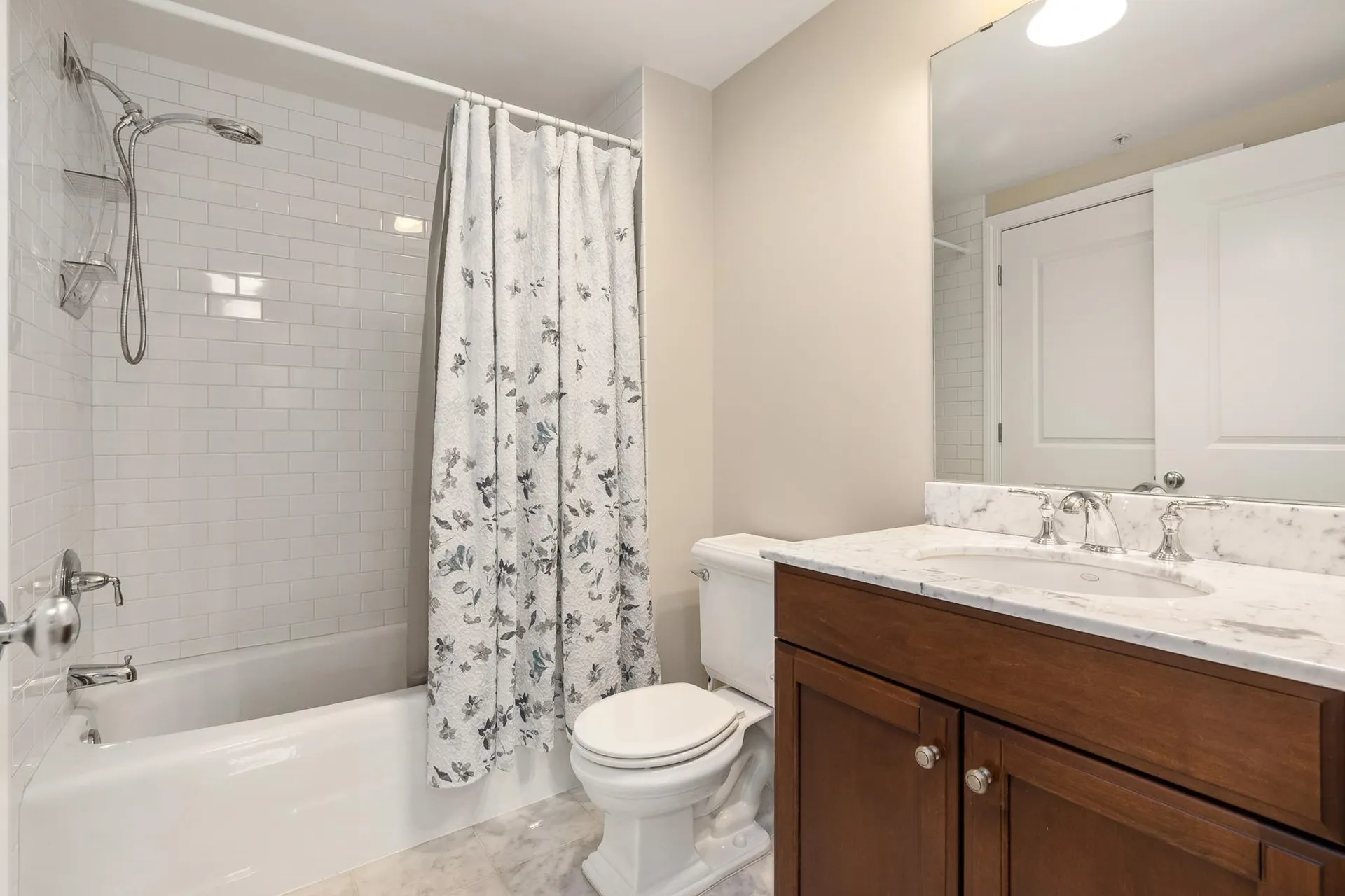 77 Hanover Street Portsmouth NH 03801