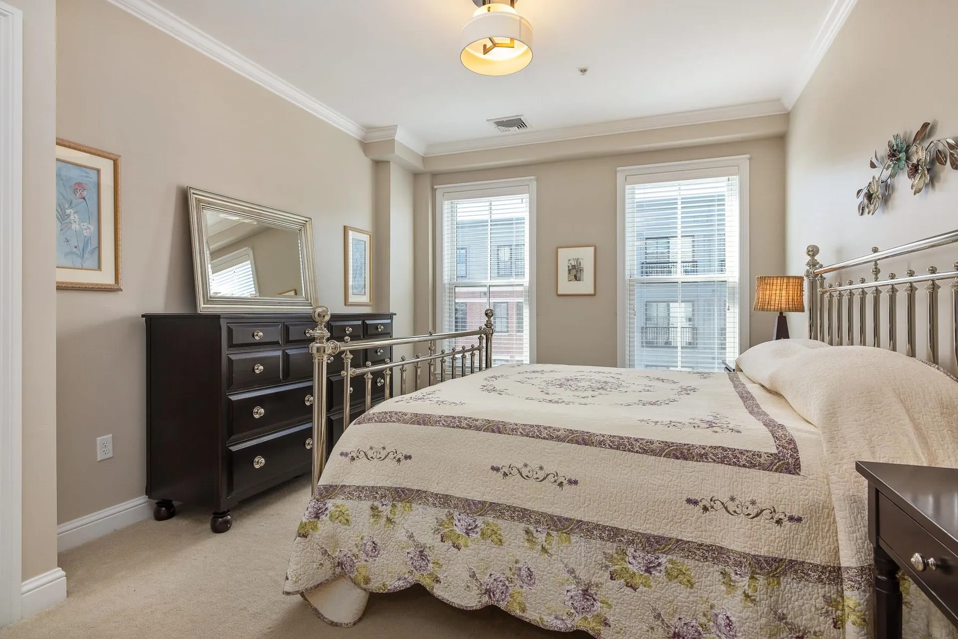 77 Hanover Street Portsmouth NH 03801