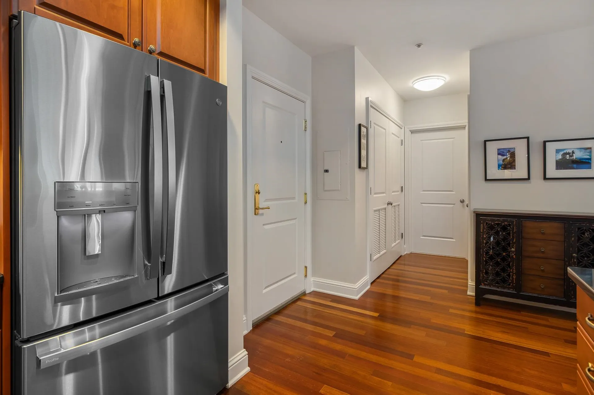 77 Hanover Street Portsmouth NH 03801