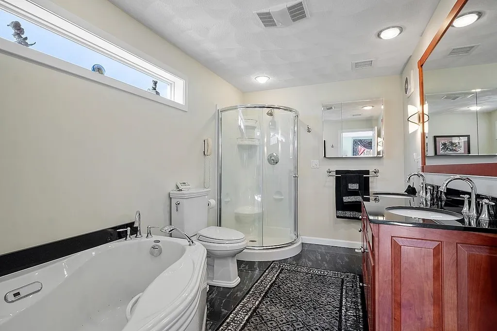 120 Range Road Windham NH 03087