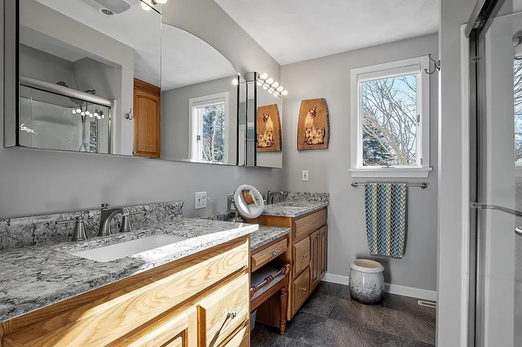 120 Range Road Windham NH 03087
