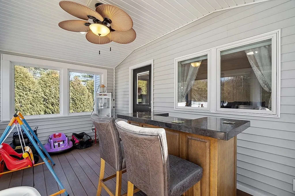 120 Range Road Windham NH 03087