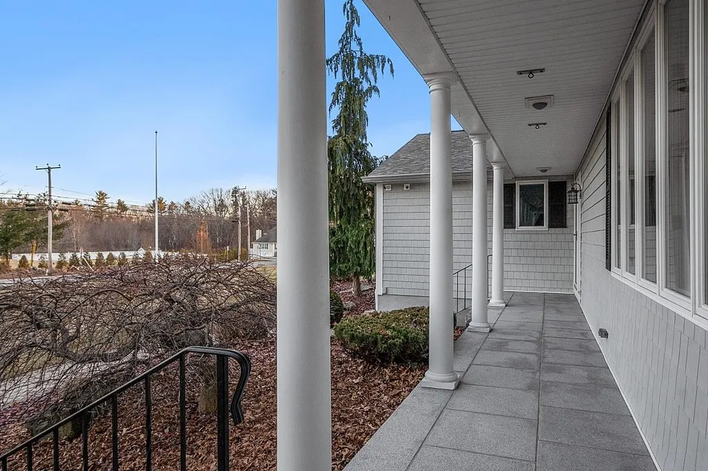 120 Range Road Windham NH 03087