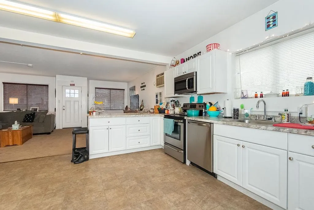 102 Green Street Somersworth NH 03878