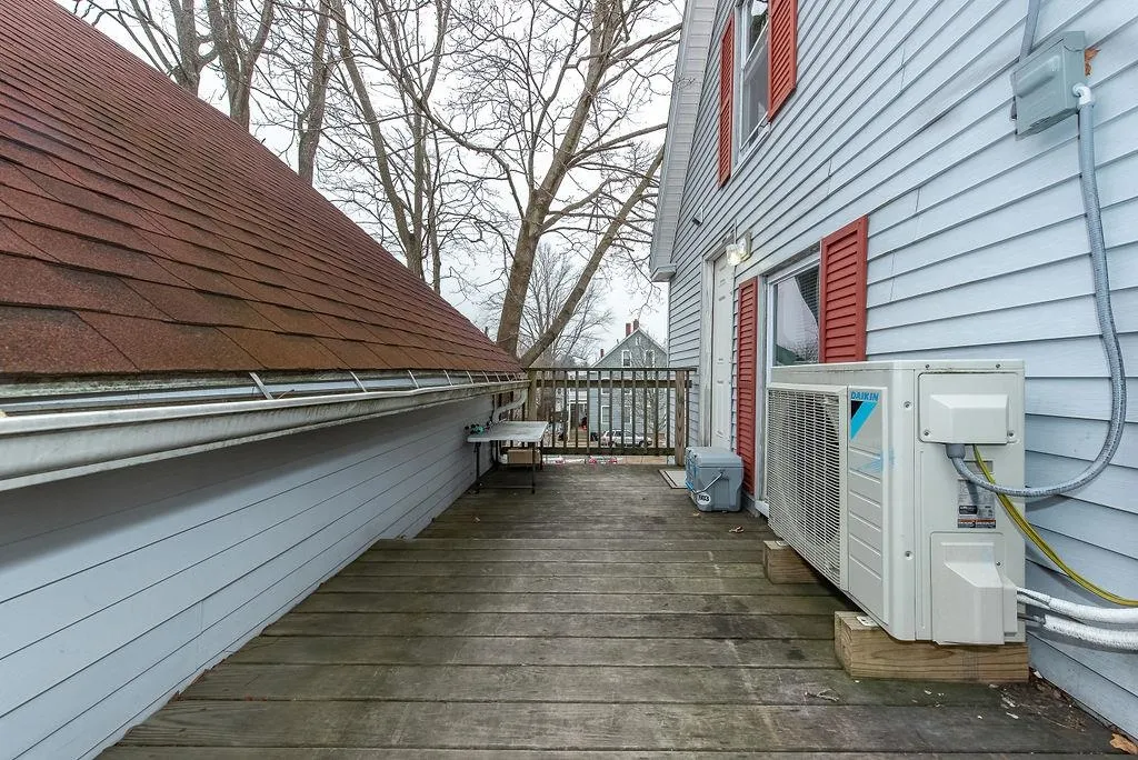 102 Green Street Somersworth NH 03878