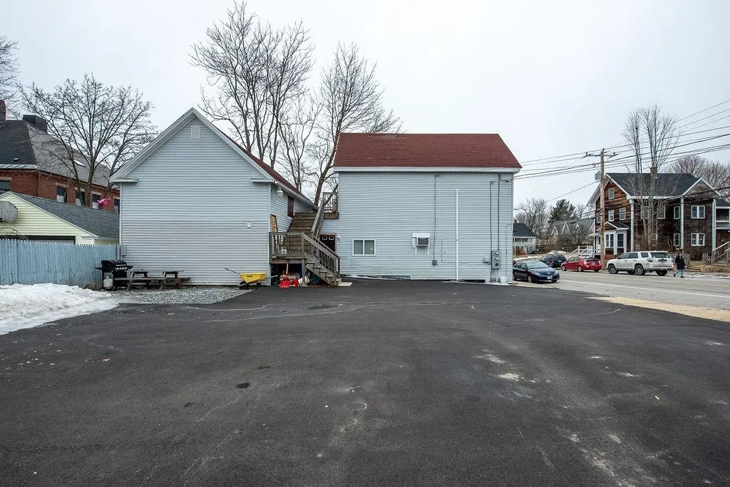 102 Green Street Somersworth NH 03878