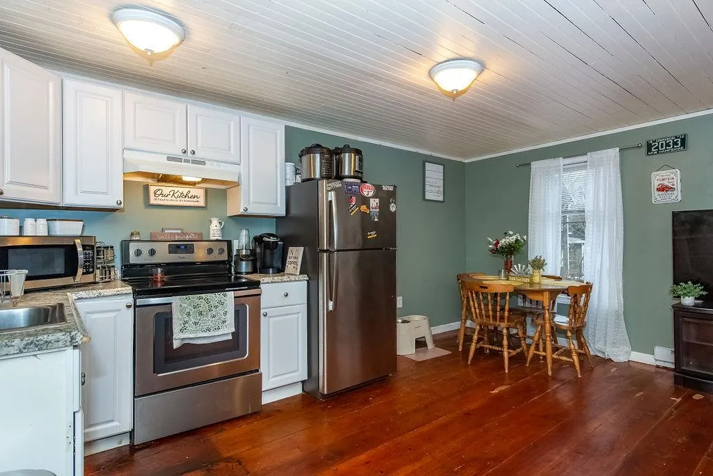 102 Green Street Somersworth NH 03878