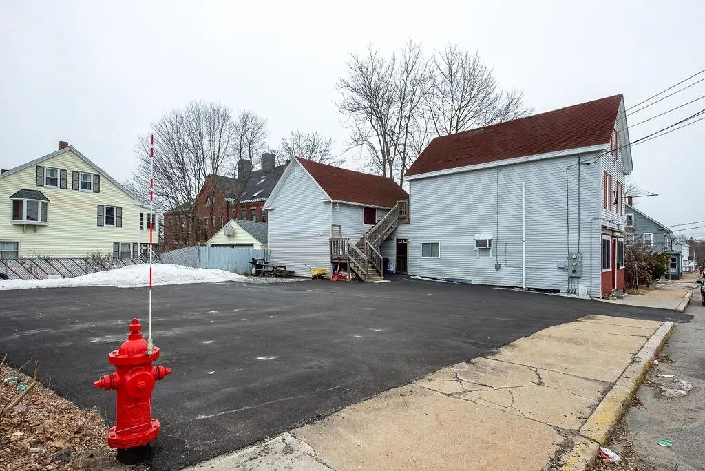 102 Green Street Somersworth NH 03878