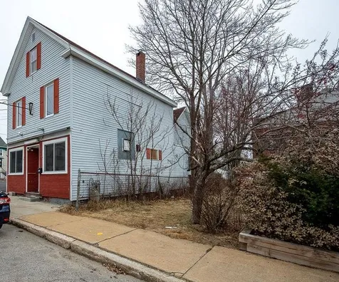 102 Green Street Somersworth NH 03878