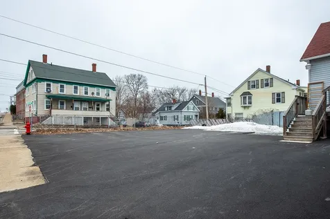 102 Green Street Somersworth NH 03878