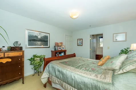 92 Katie Lane Dover NH 03820