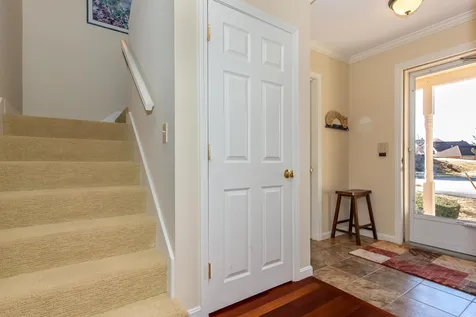 92 Katie Lane Dover NH 03820
