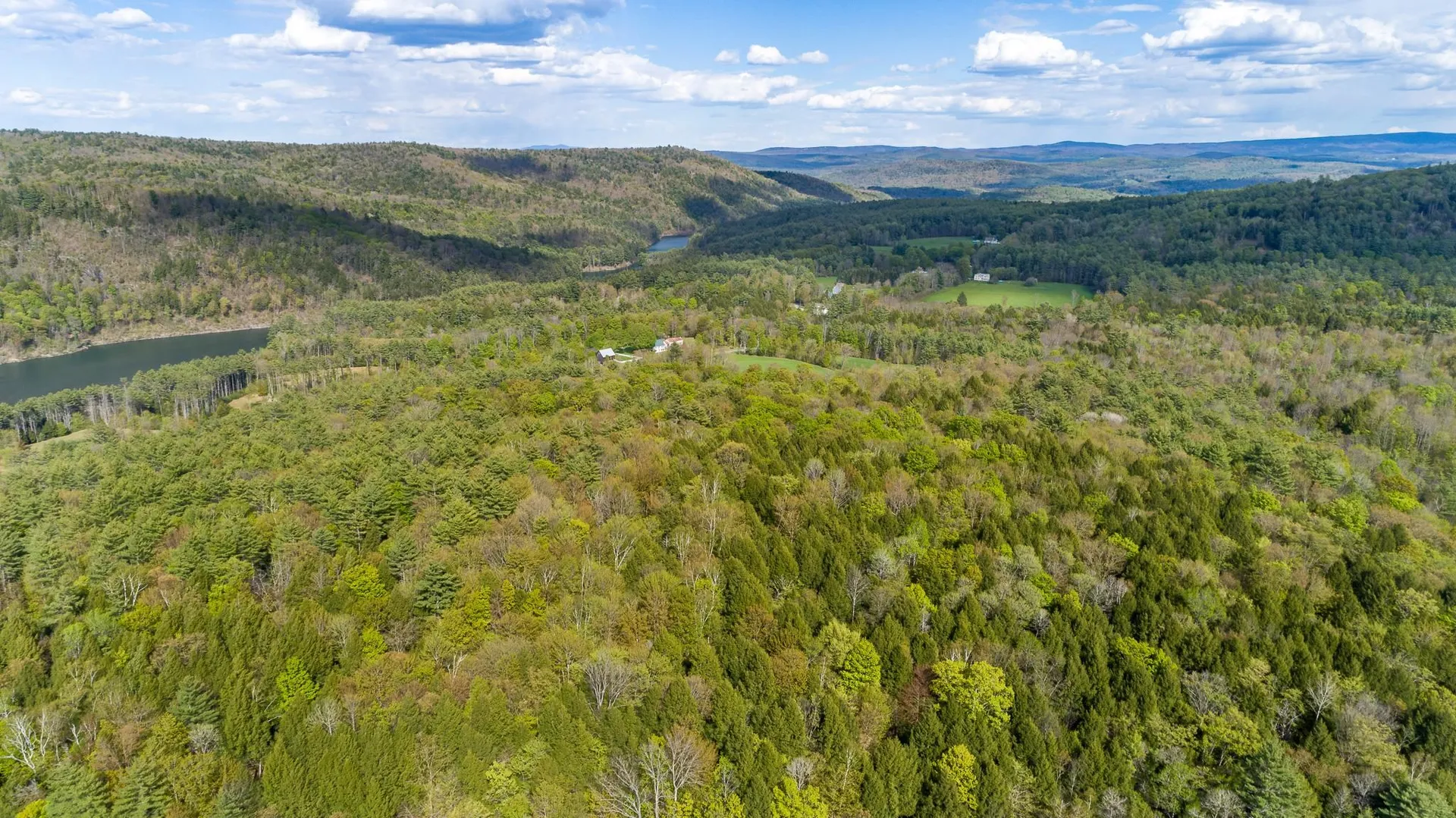 506 Quechee Road Hartland VT 05048