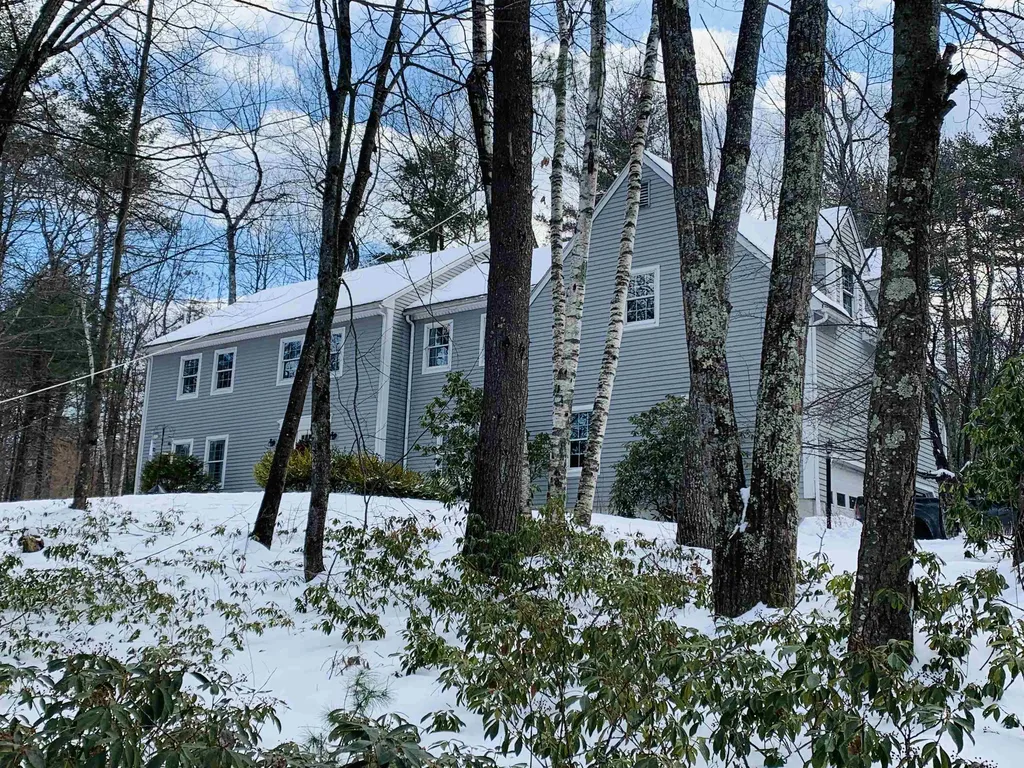 48 Wellesley Drive Bedford NH 03110