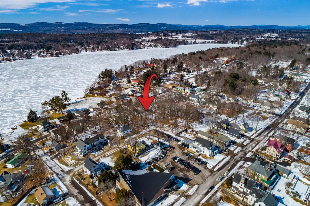 24 Madison Street Laconia NH 03246
