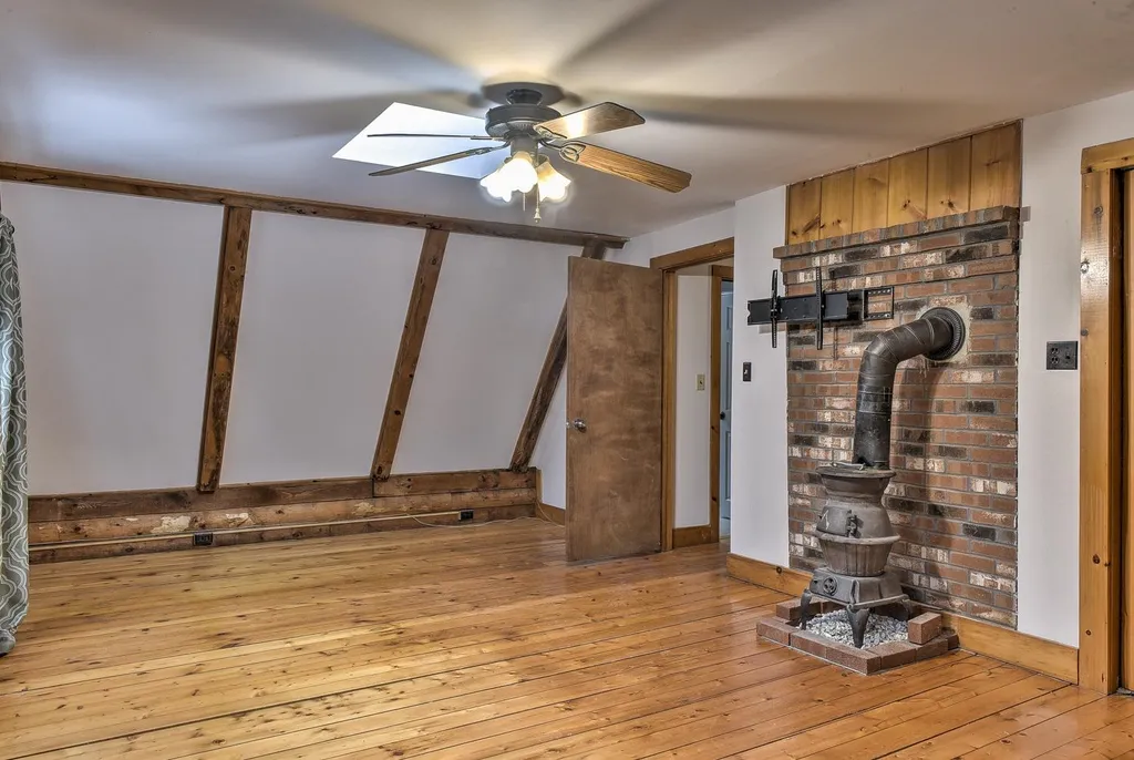423 Old Walpole Road Keene NH 03431