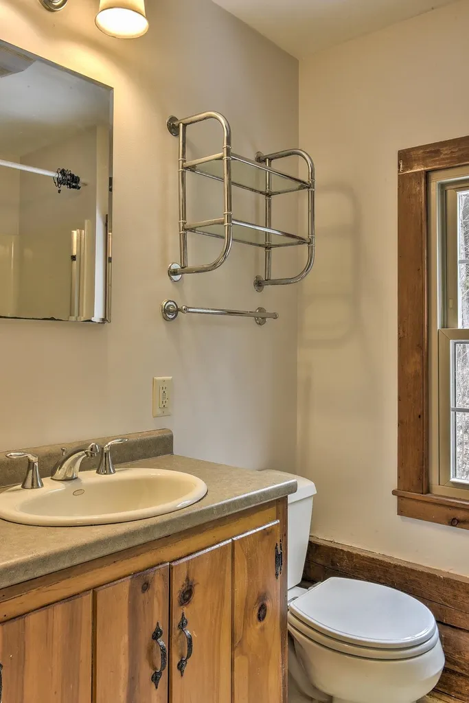 423 Old Walpole Road Keene NH 03431