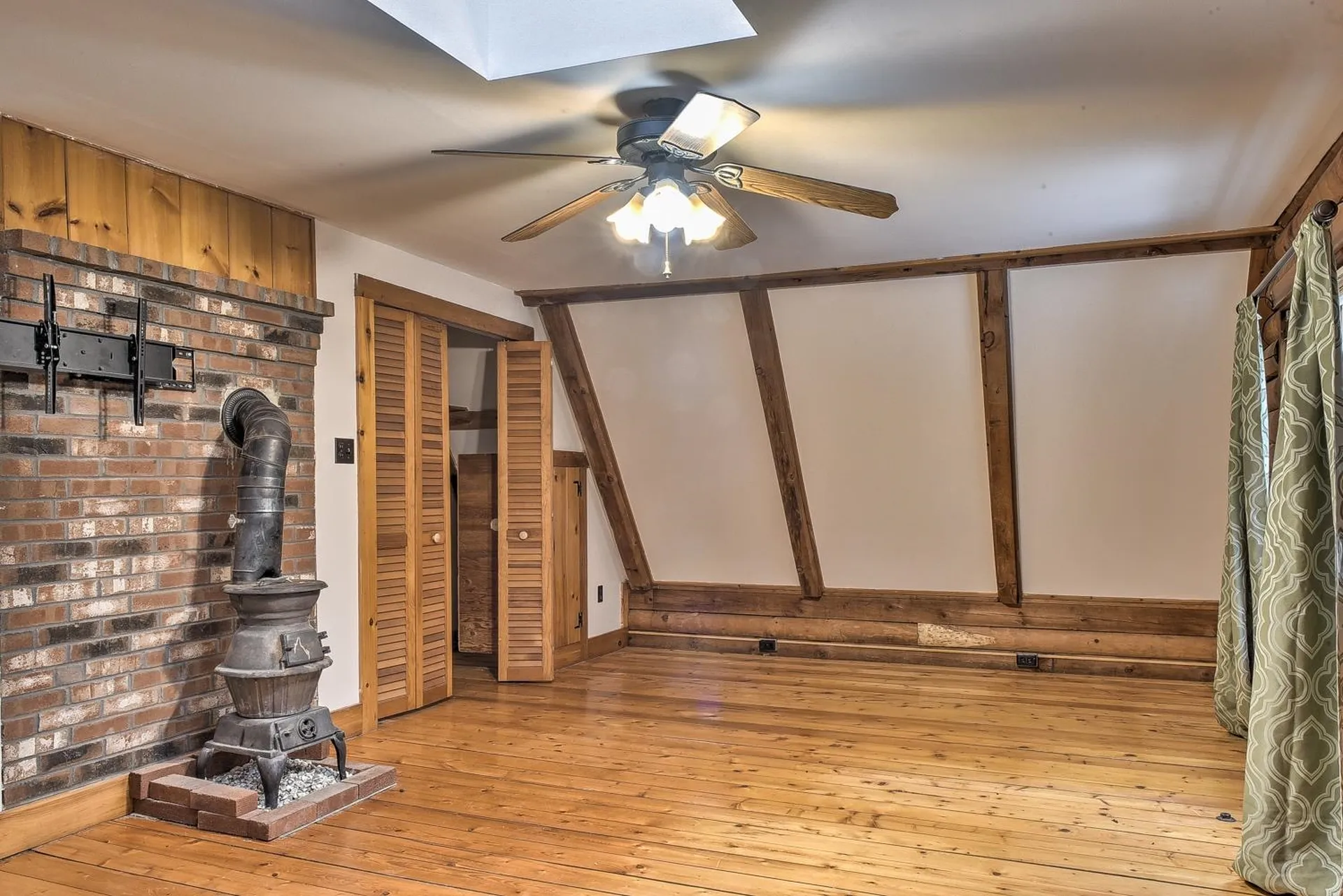 423 Old Walpole Road Keene NH 03431