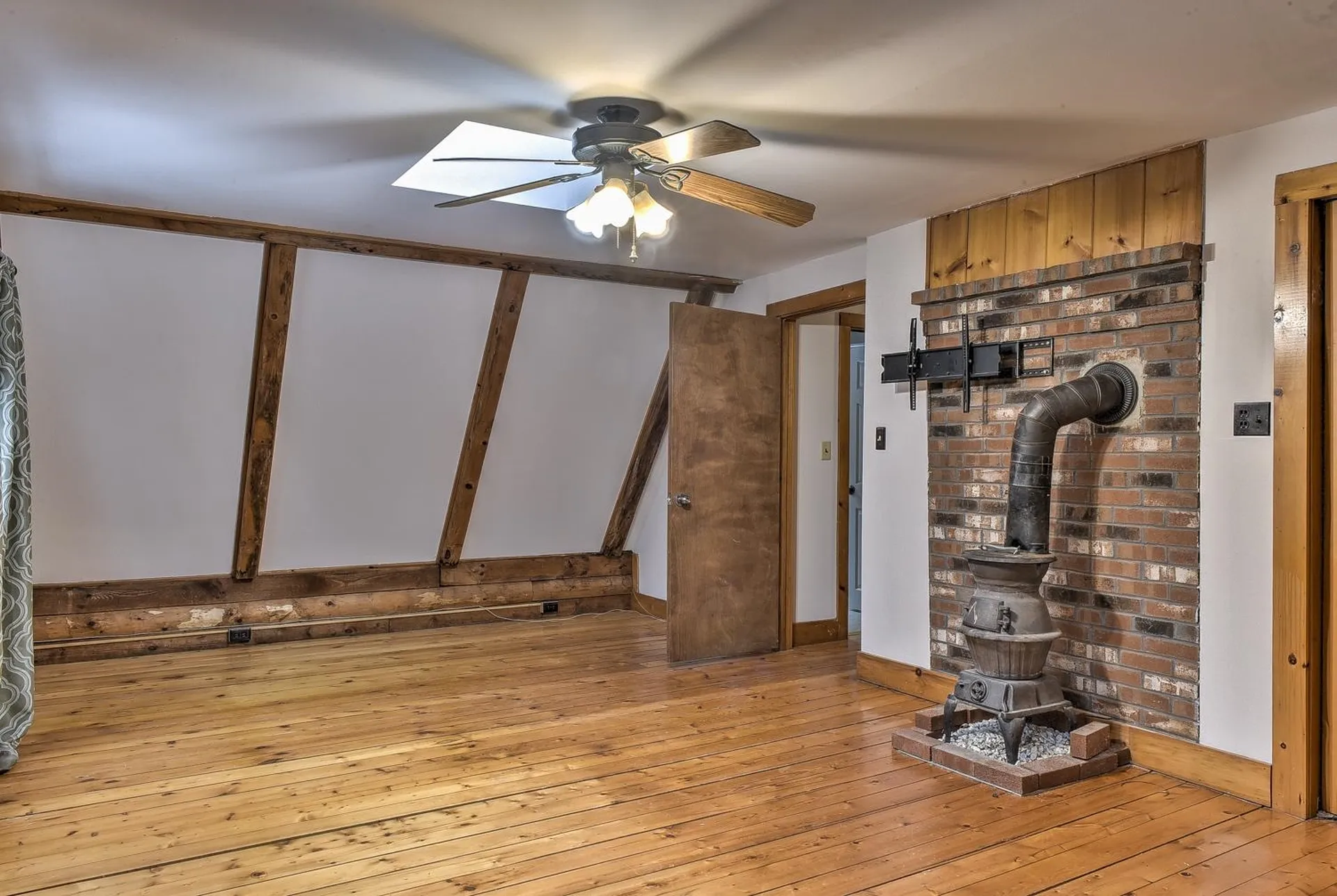 423 Old Walpole Road Keene NH 03431
