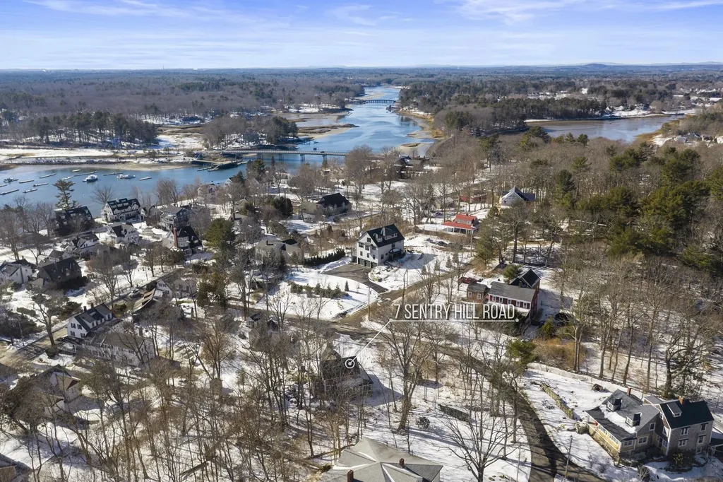 7 Sentry Hill Trail York ME 03909