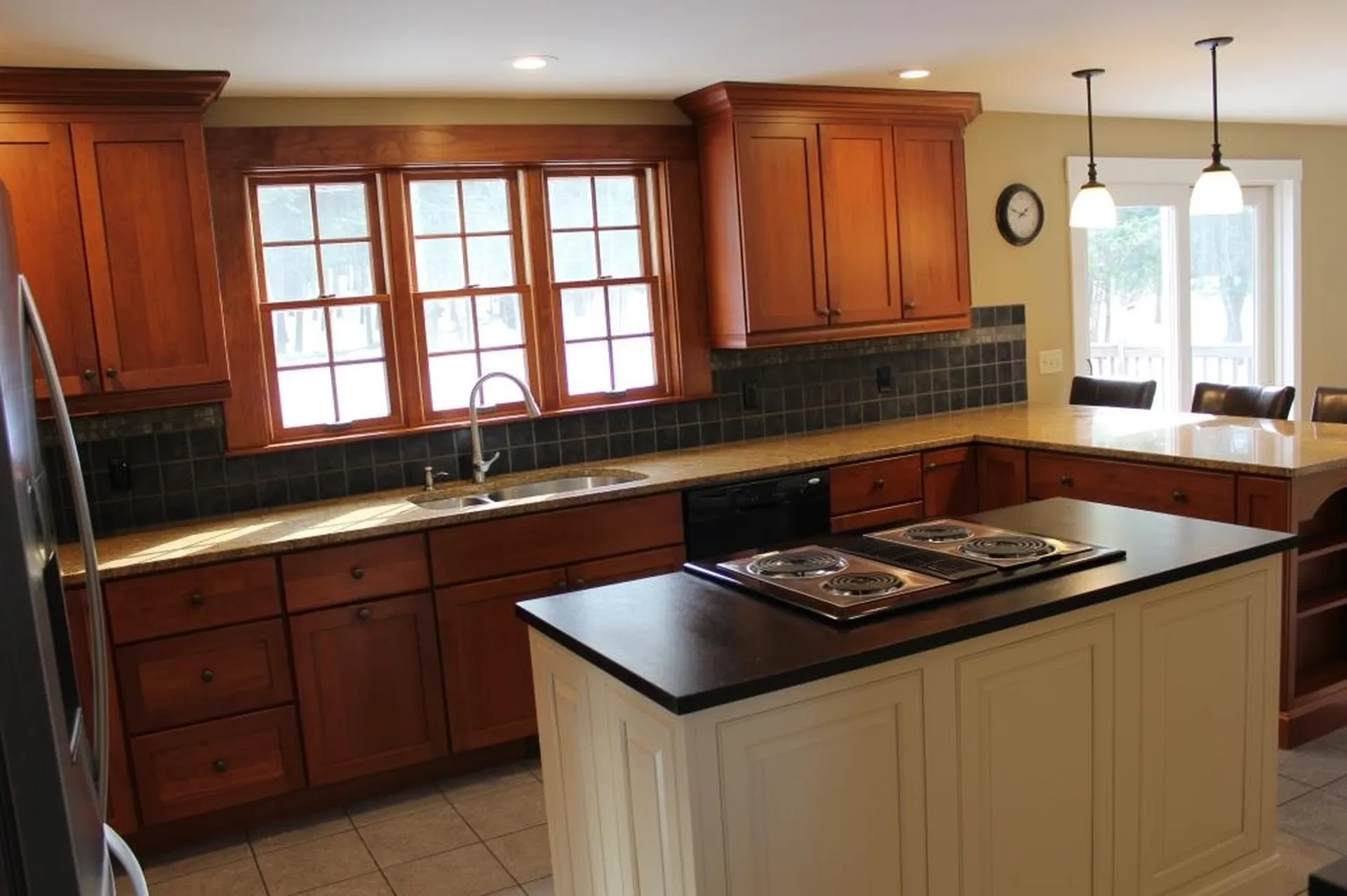 11 Timber Lane Lebanon NH 03766