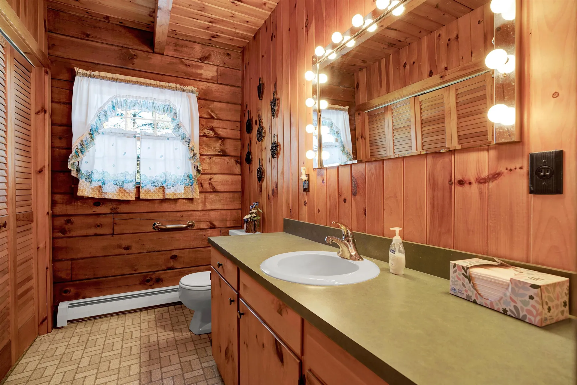 20 Sleeper Road Hartland VT 05048