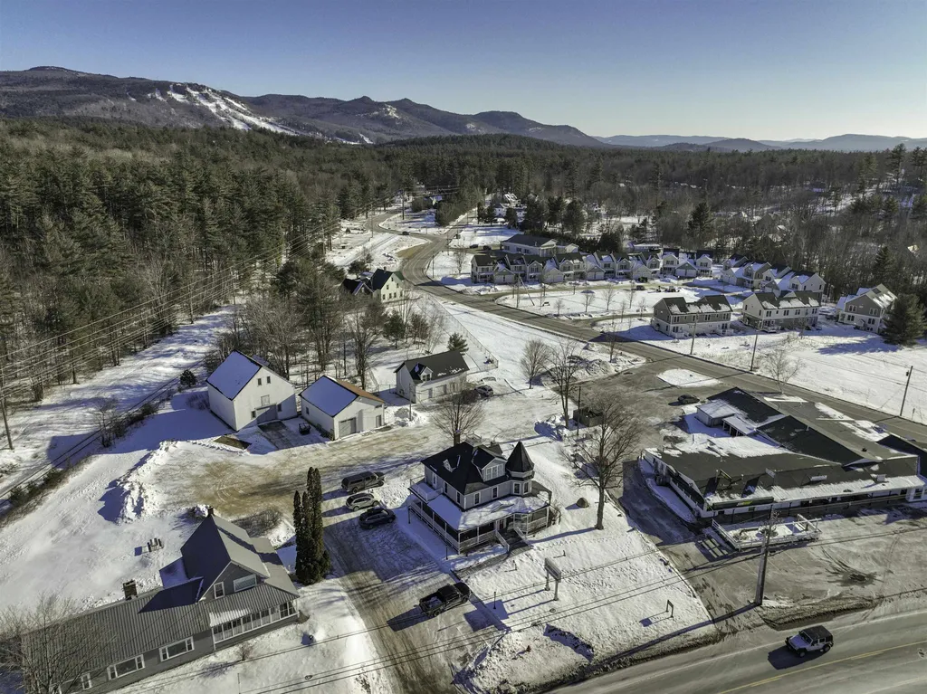 3641 White Mountain Highway Conway NH 03860