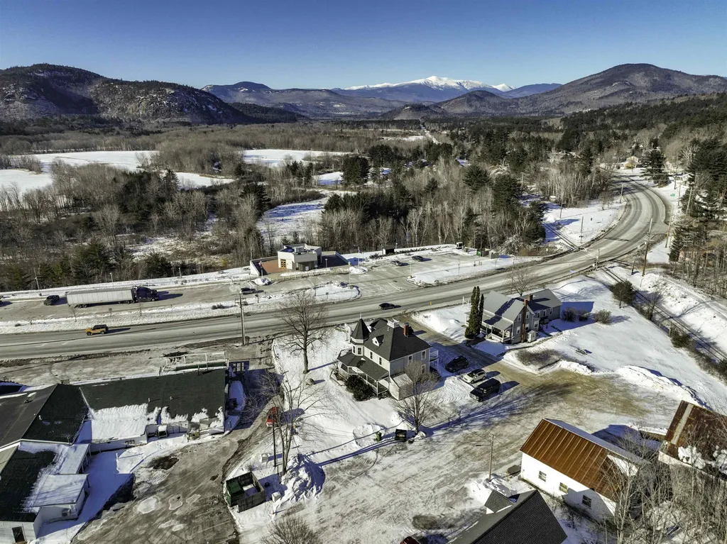 3641 White Mountain Highway Conway NH 03860
