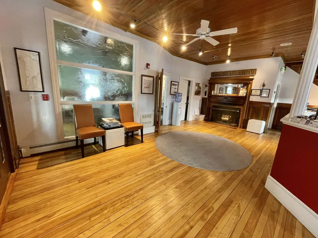 3641 White Mountain Highway Conway NH 03860