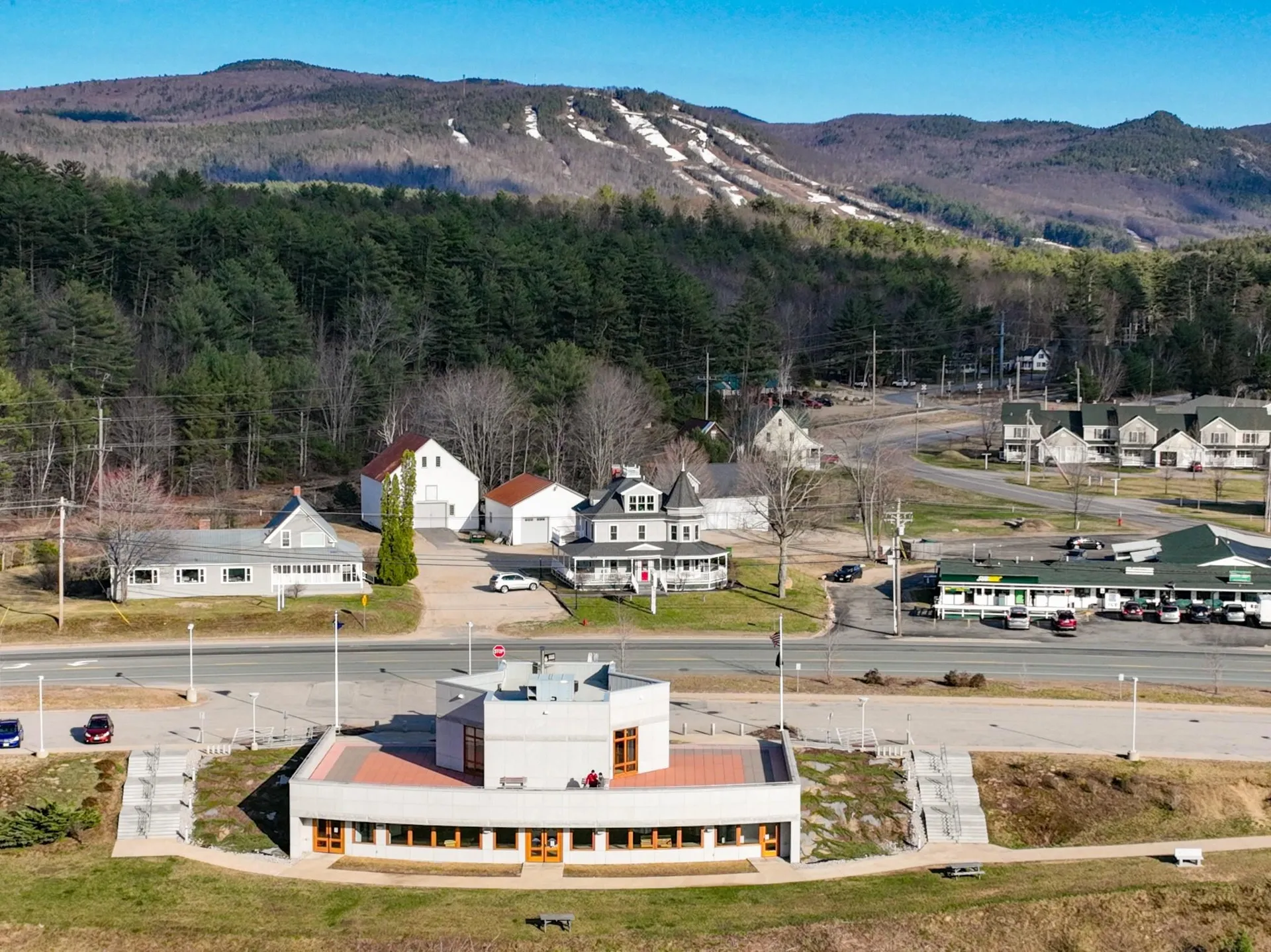 3641 White Mountain Highway Conway NH 03860