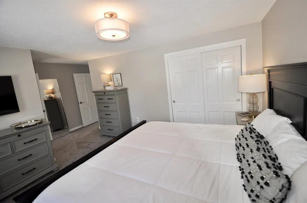 14 Lutheran Drive Nashua NH 03063